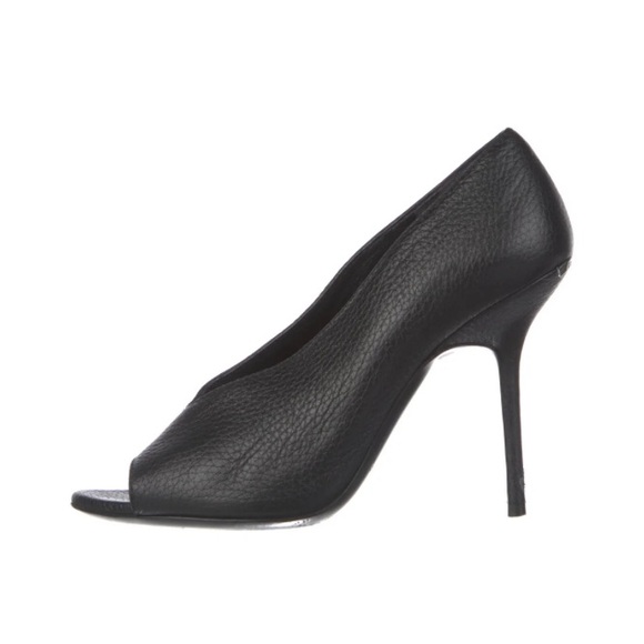 NWT Burberry Haydon peep toe Heels in black size 38 - Picture 4 of 6